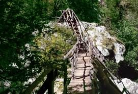 Забележителности Средна гора