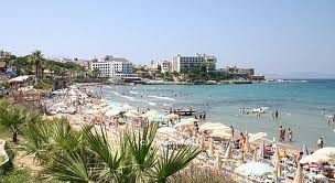 С автомобил Baradan bay beach