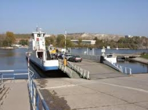   - Kilitbahir Ferry 