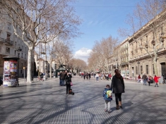    ( Las Ramblas)