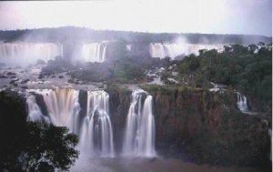 празници в Европа Водопади - водопадите Игуасу, Аржентина