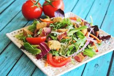 Gourmet salad ( )