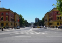 Булевард Deshmoret e Kombit
