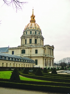 Дома на инвалидите и гробницата на Наполеон