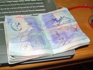 Англия За паспортите